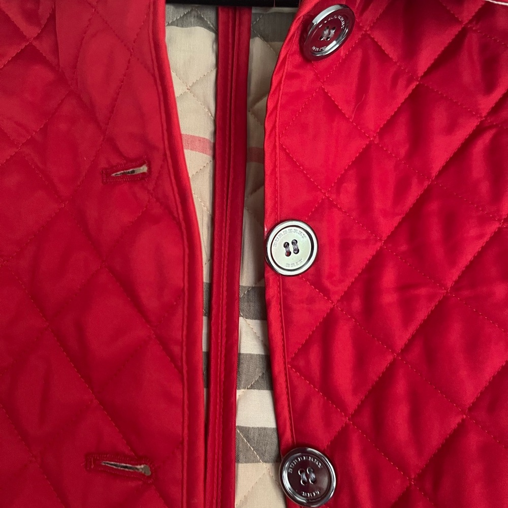 Burberry Red Quilted Jacket with Classic Check Lining. PREOWNED - Picture 6 of 9